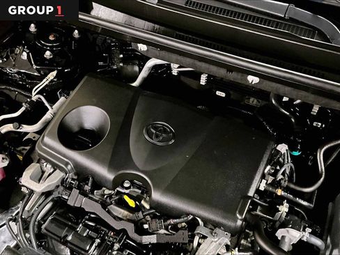 Used 2019 Toyota RAV4 LE image 32