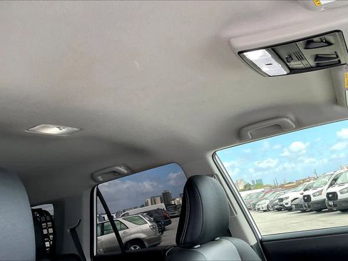 Used 2022 Toyota 4Runner SR5 Premium AWD/4WD image 30