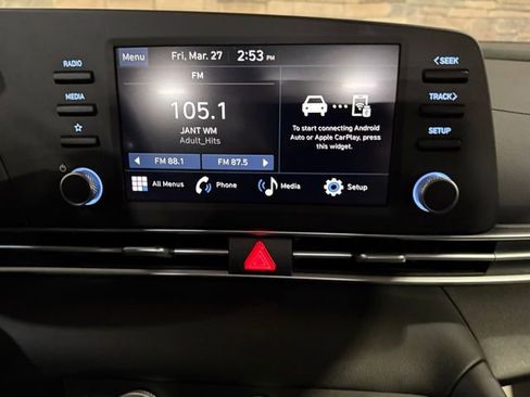 New 2025 Hyundai Elantra SE image 20