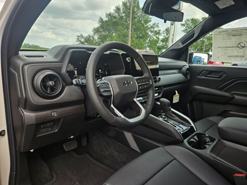 New 2026 Chevrolet Colorado Trail Boss AWD/4WD image 13