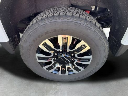Used 2026 GMC Sierra 2500 Denali Ultimate w/ Max Trailering Package AWD/4WD image 23