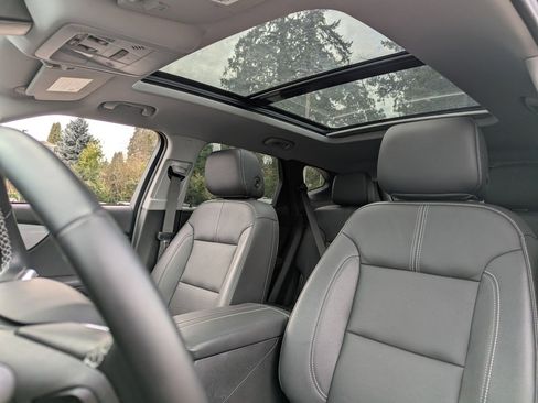 Used 2024 Chevrolet Blazer LT image 24