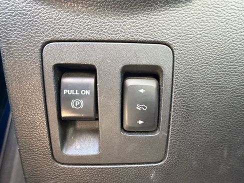 Used 2018 Ford F150 XLT AWD/4WD image 15