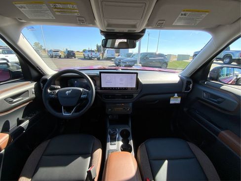 Used 2026 Ford Bronco Sport Outer Banks AWD/4WD image 27