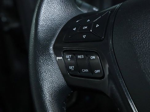 Used 2019 Ford Explorer XLT w/ Equipment Group 202A image 24