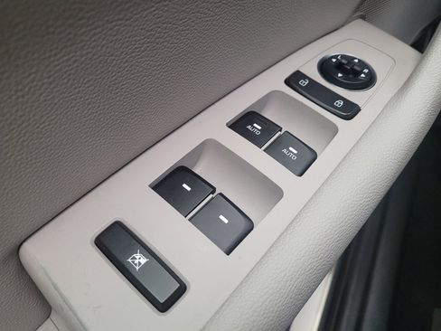 Used 2016 Hyundai Sonata Plug-In Hybrid image 27