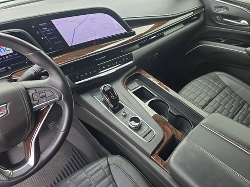 Certified 2023 Cadillac Escalade ESV Sport Platinum image 26