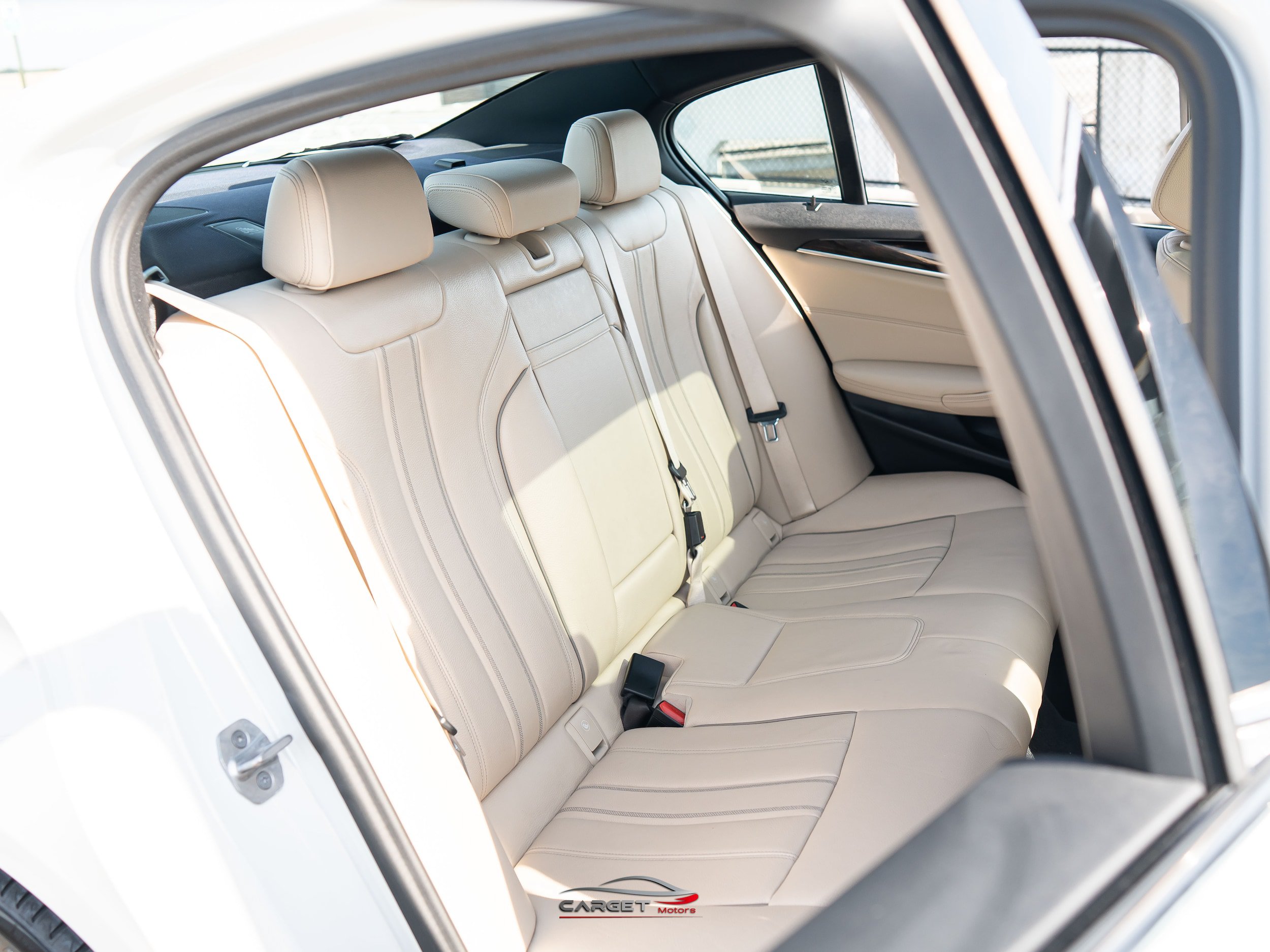 Used 2020 BMW 540i w/ Premium Package RWD image 18
