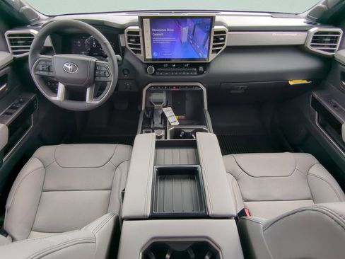 New 2026 Toyota Tundra Limited AWD/4WD image 11