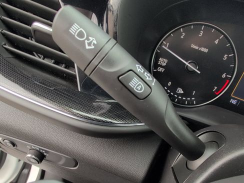 Used 2023 Buick Envision Preferred image 22