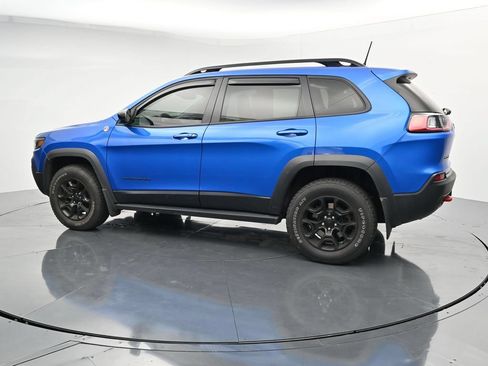 Used 2022 Jeep Cherokee Trailhawk w/ Sound & Nav Group AWD/4WD image 5