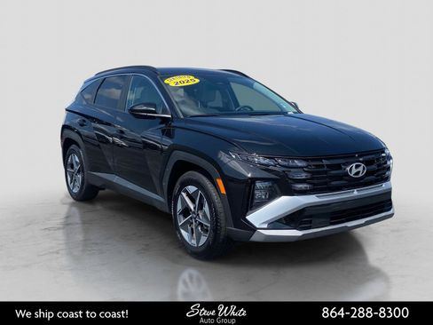 Used 2025 Hyundai Tucson SEL FWD image 1