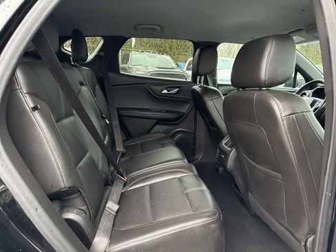 Used 2020 Chevrolet Blazer LT image 17