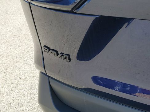 Certified 2025 Toyota RAV4 XLE w/ Convenience Package image 7