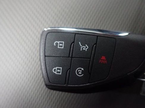 New 2026 Chevrolet Equinox LT w/ Convenience Package II image 17