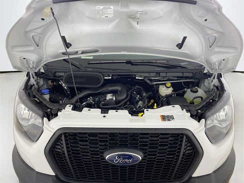 New 2025 Ford Transit 250 148 Medium Roof image 30