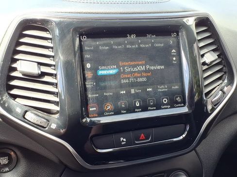 Used 2020 Jeep Cherokee Limited AWD/4WD image 24