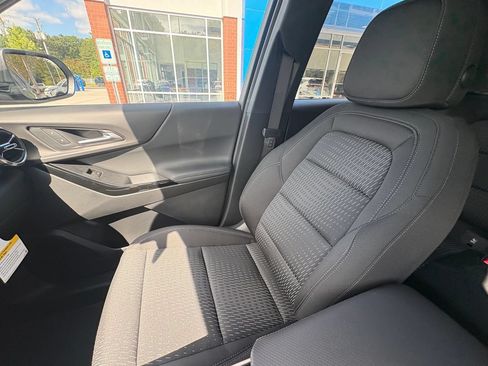 New 2026 Chevrolet Equinox LT FWD image 12