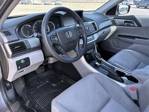 Used 2015 Honda Accord LX image 2
