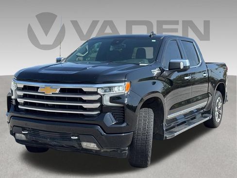 Used 2024 Chevrolet Silverado 1500 High Country AWD/4WD image 1
