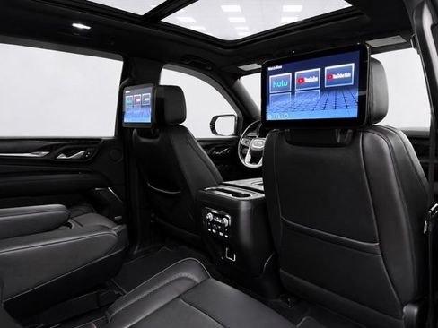 Used 2024 GMC Yukon Denali w/ Advanced Technology Package AWD/4WD image 20