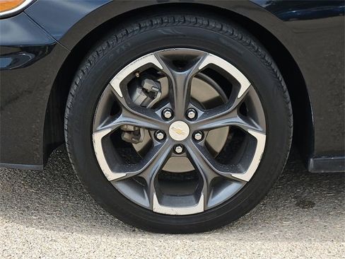 Used 2023 Chevrolet Malibu LT image 9