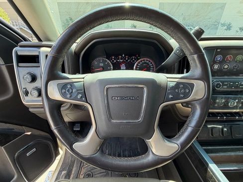 Used 2014 GMC Sierra 1500 Denali w/ Suspension Package, Off-Road AWD/4WD image 12