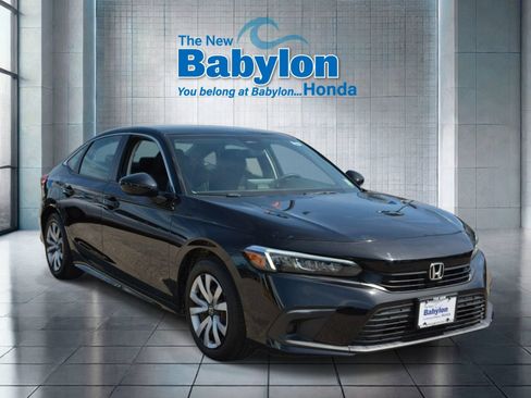 Used 2023 Honda Civic LX image 6