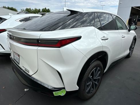 Used 2023 Lexus RZ 450e Premium w/ Technology Package AWD/4WD image 2