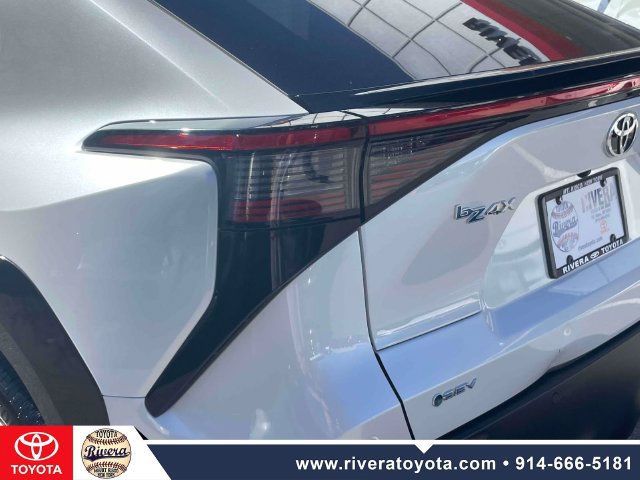 Used 2024 Toyota bZ4X AWD w/ Weather Package image 11