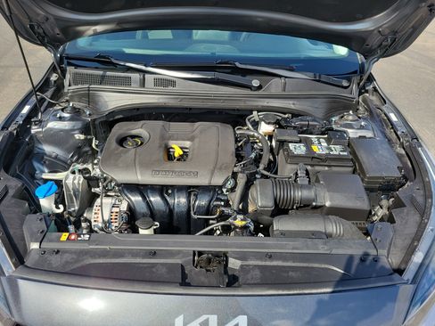 Used 2022 Kia Forte LXS w/ LXS Technology Package FWD image 16