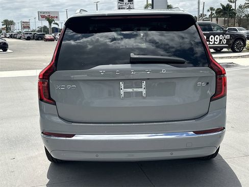 New 2025 Volvo XC90 B6 Plus w/ Protection Package Premier image 7