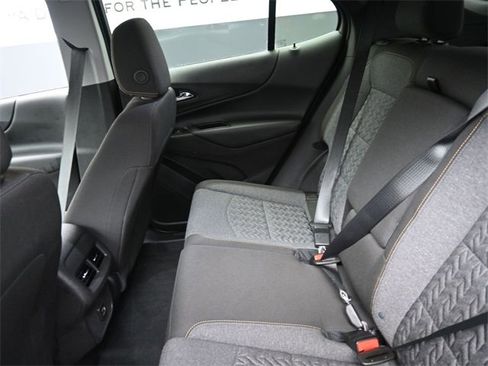 Used 2024 Chevrolet Equinox LT image 22