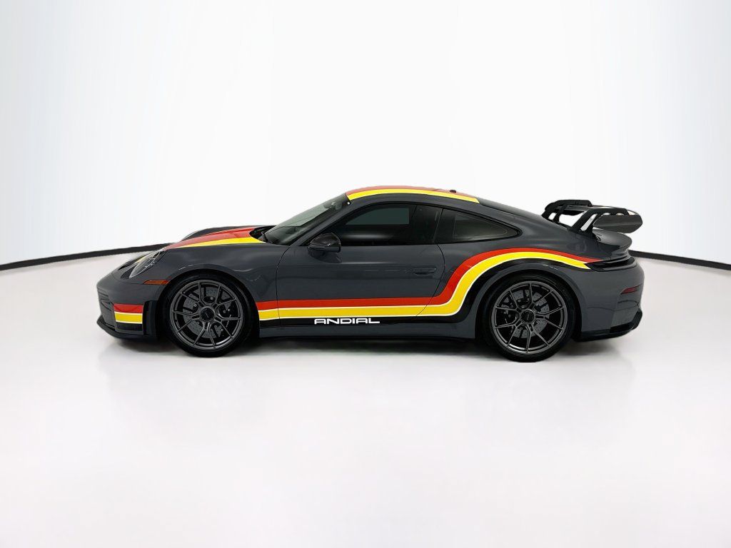 Certified 2026 Porsche 911 GT3 RWD image 2