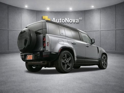 Used 2023 Land Rover Defender 110 X-Dynamic SE image 47