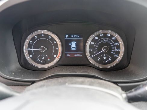 Used 2021 Hyundai Venue SE FWD image 19