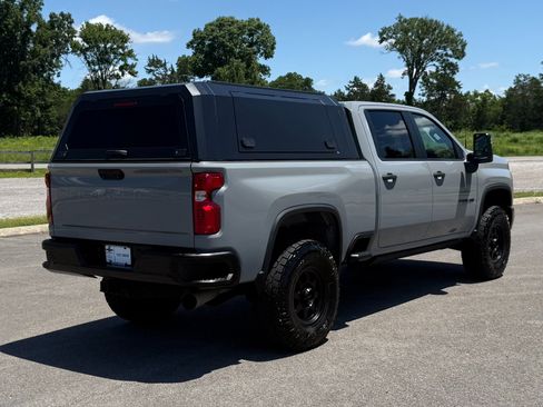 Used 2025 Chevrolet Silverado 2500 Custom w/ Custom Value Package AWD/4WD image 3