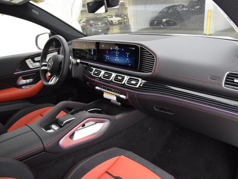 New 2026 Mercedes-Benz GLE 53 AMG 4MATIC Coupe image 15
