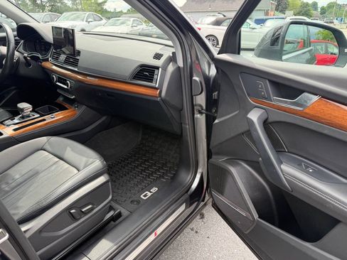 Used 2023 Audi Q5 2.0T Premium Plus w/ Premium Plus Package AWD/4WD image 15