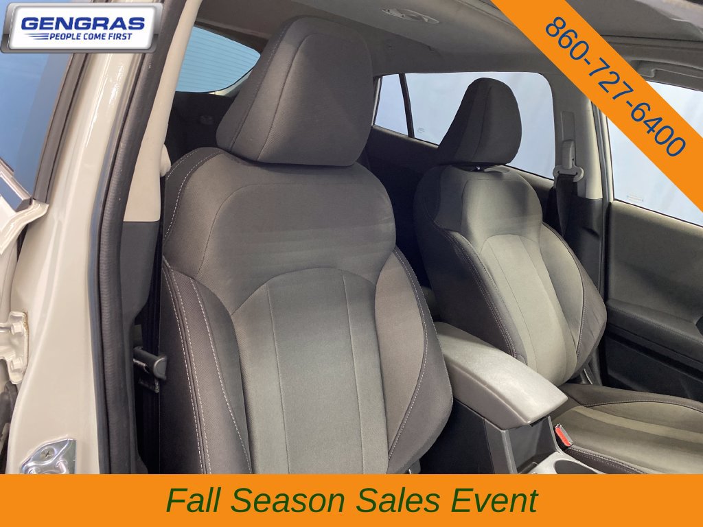 Used 2025 Subaru Crosstrek 2.5i Premium AWD/4WD image 39