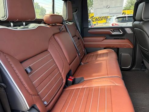 New 2026 GMC Sierra 2500 Denali Ultimate AWD/4WD image 23