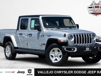 Used 2023 Jeep Gladiator Sport