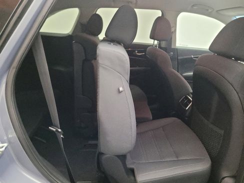 Used 2020 Kia Sorento LX FWD image 19