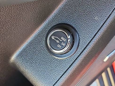 Certified 2023 Chevrolet Traverse RS image 45