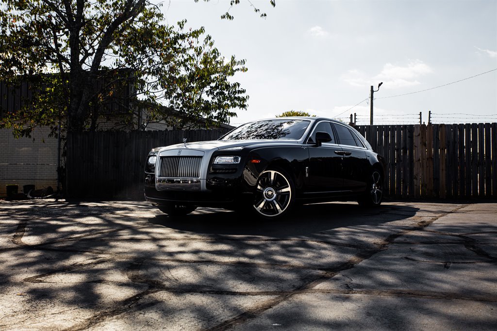 Used 2014 Rolls-Royce Ghost RWD image 11