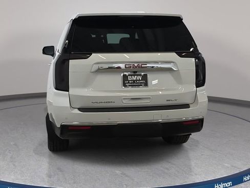 Used 2022 GMC Yukon SLT w/ SLT Premium Package AWD/4WD image 7