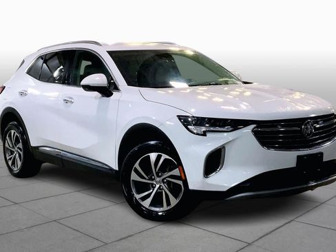 Used 2023 Buick Envision Essence image 3