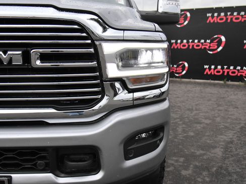Used 2024 RAM 2500 Laramie image 11
