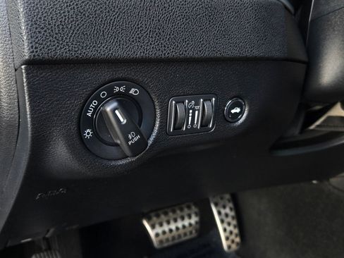 Used 2022 Dodge Charger R/T image 16