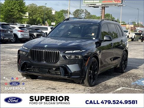 Used 2024 BMW X7 xDrive40i w/ M Sport Package AWD/4WD image 15